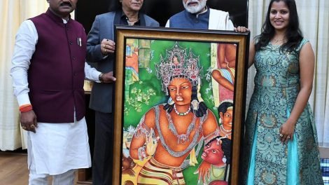 Late Mr M.R Pimpare offering a digital painting from Ajanta Temple to Shri Prime Minister Narendra Modi